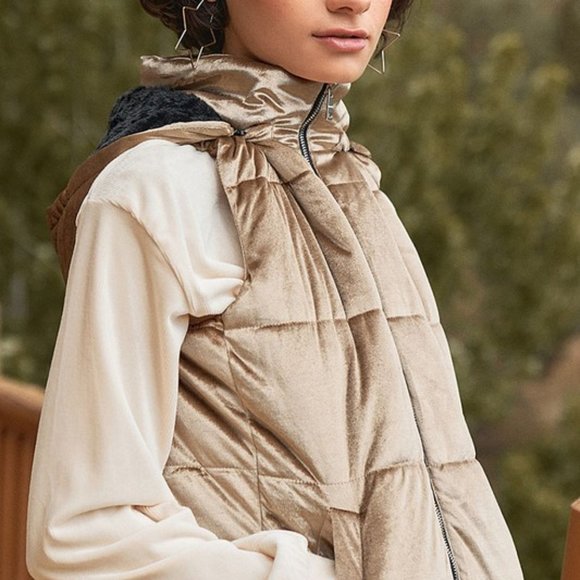 Velvet Hooded Bubble Vest (Multiple Colors) - Picture 4 of 11